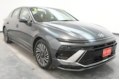 2026 Hyundai Sonata Hybrid Limited Sedan