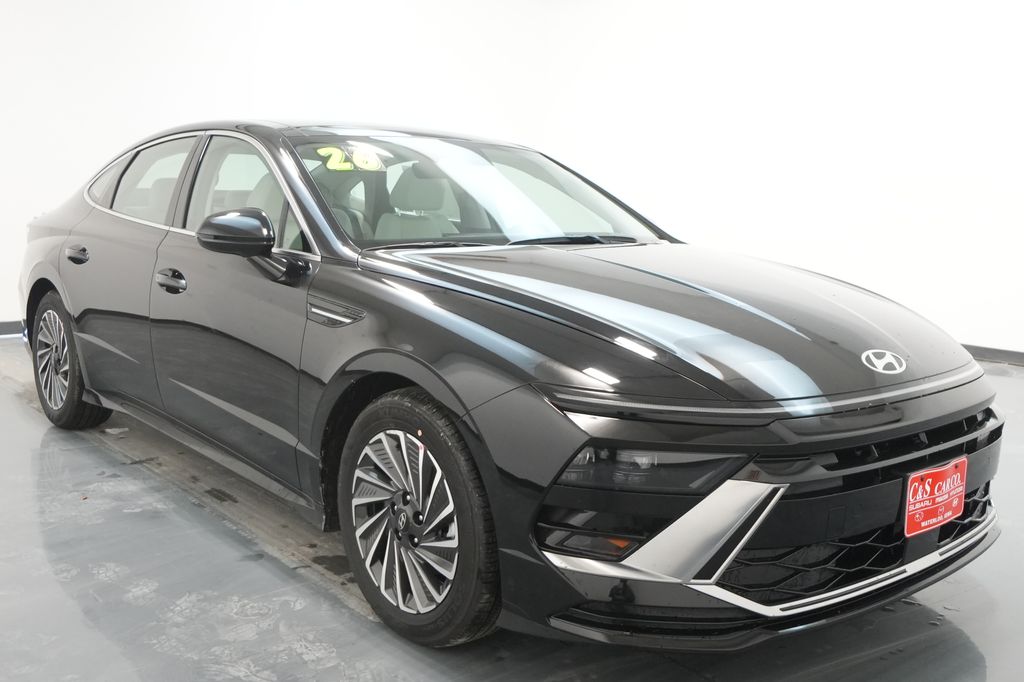 2026 Hyundai Sonata Hybrid Sedan 
