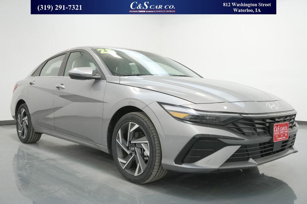 2025 Hyundai Elantra Hybrid Sedan  2025 Hyundai Elantra Hybrid Sedan