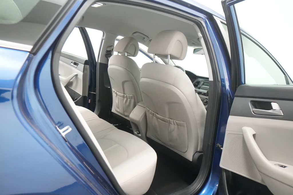 2017 Hyundai Sonata Base - Photo 21