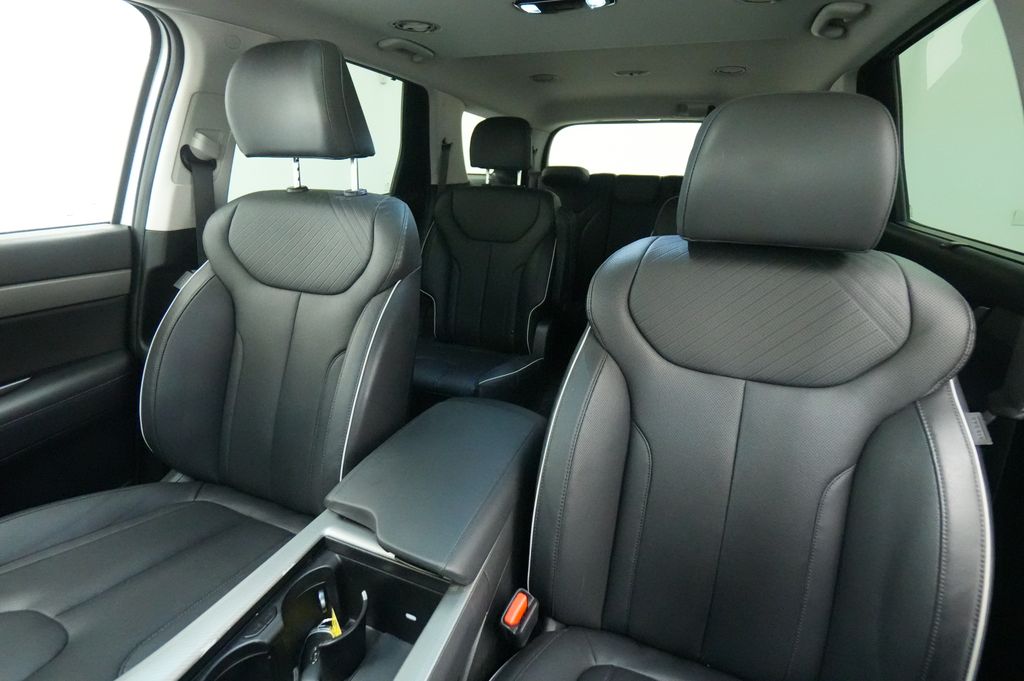 2025 Hyundai Palisade SEL Premium - Photo 14