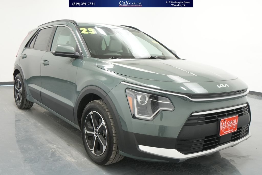 Used 2023 Kia Niro EX SUV