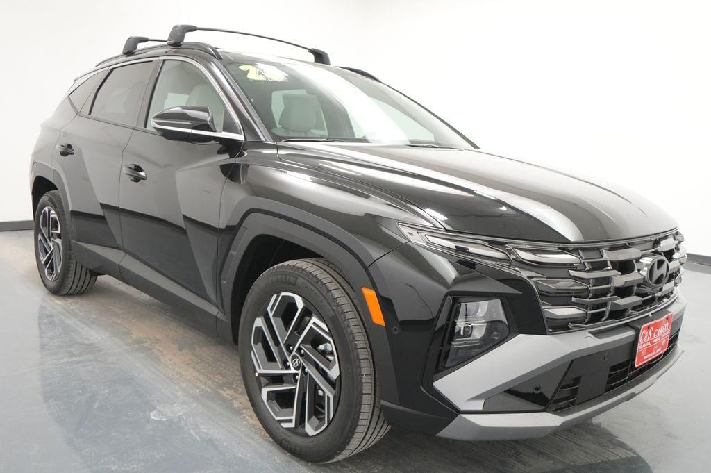 2026 Hyundai Tucson Hybrid SUV 
