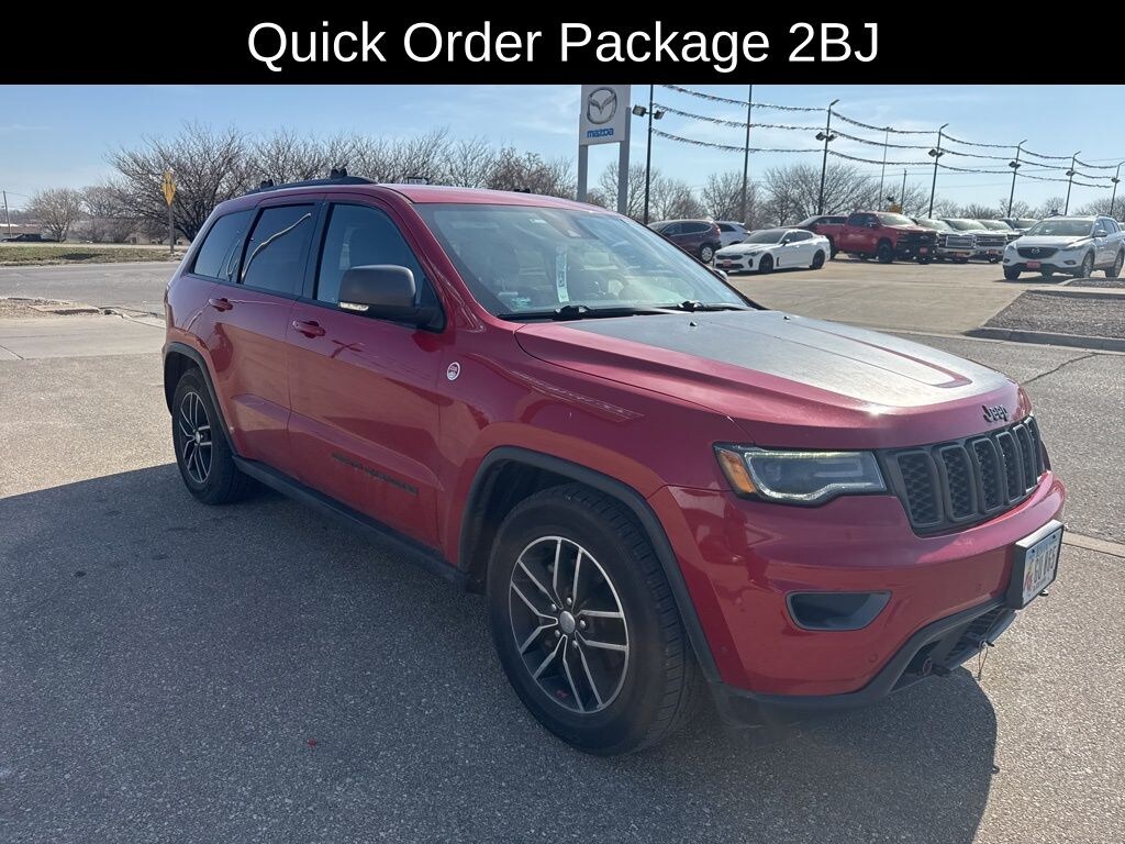 Used 2018 Jeep Grand Cherokee Trailhawk 4x4 SUV