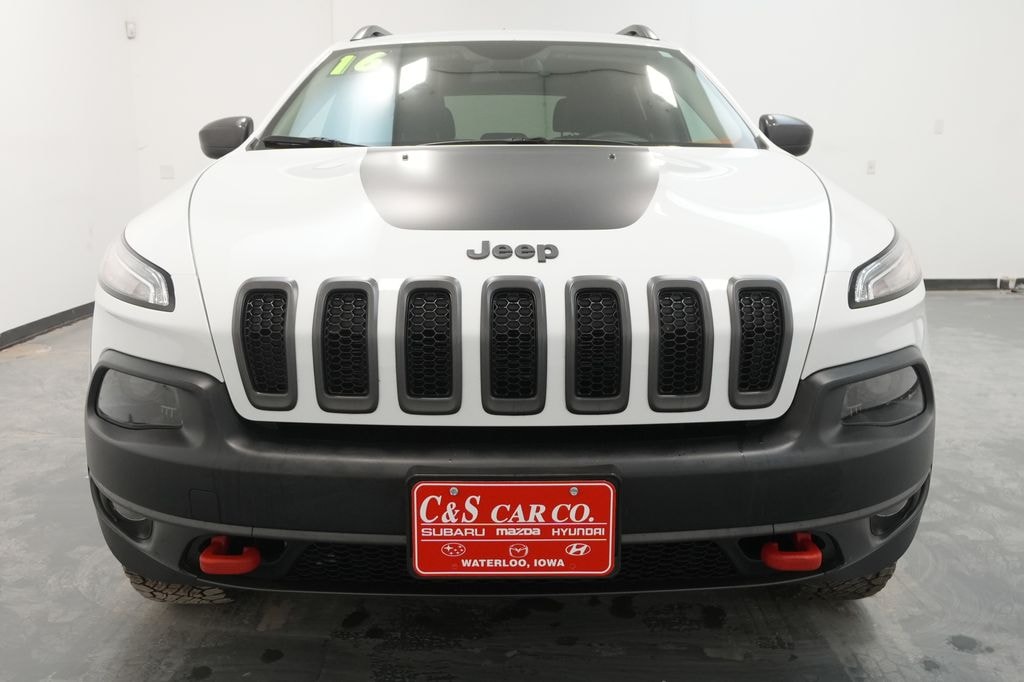 Used 2016 Jeep Cherokee Trailhawk 4x4 SUV