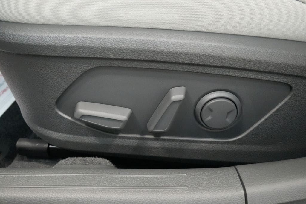 2025 Hyundai Sonata SEL - Photo 17