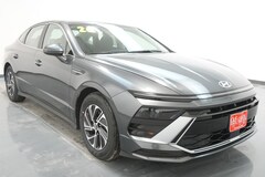 2026 Hyundai Sonata Hybrid Blue Sedan