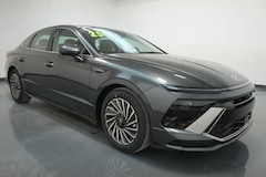 2025 Hyundai Sonata Hybrid Limited Sedan