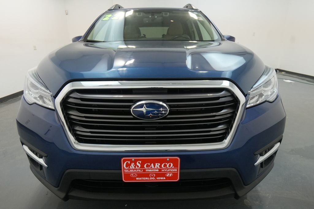 2022 Subaru Ascent Premium photo 2
