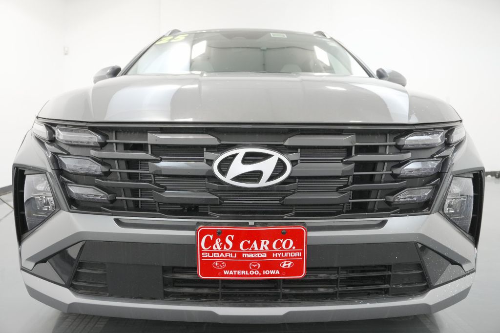 2025 Hyundai Tucson SEL photo 2