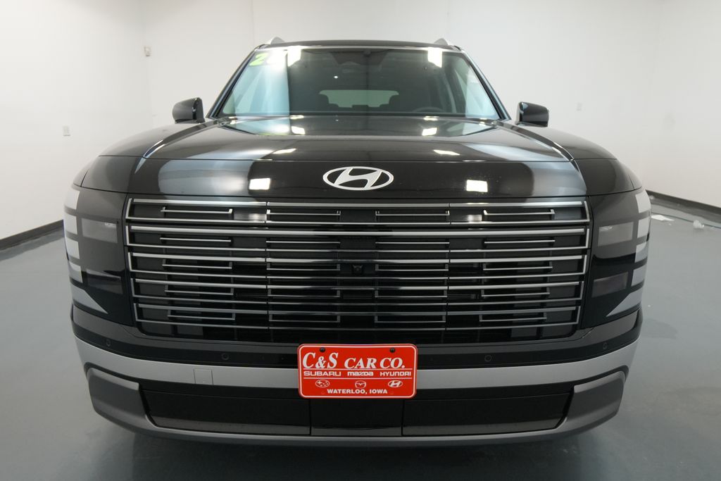 2026 Hyundai Palisade Limited photo 2