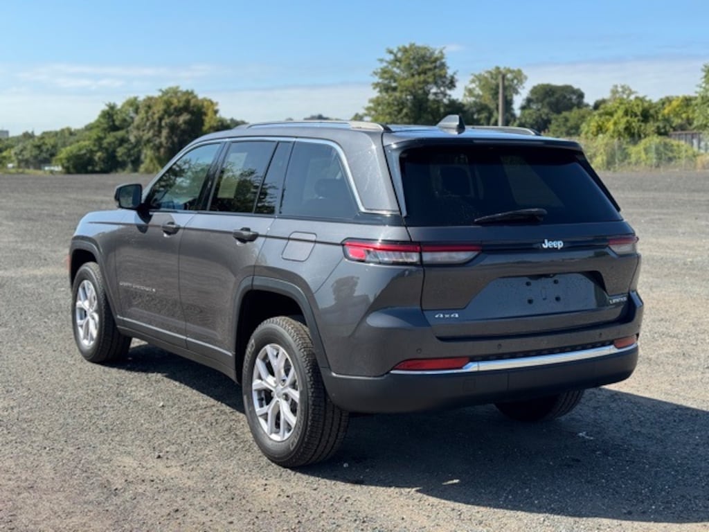 Used 2022 Jeep Grand Cherokee Limited SUV