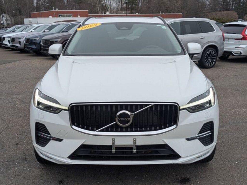 Used 2023 Volvo XC60 B5 Core SUV