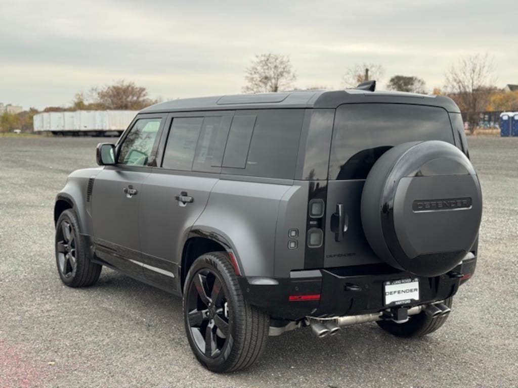 New 2026 Land Rover Defender 110 P500 X-Dynamic SE SUV