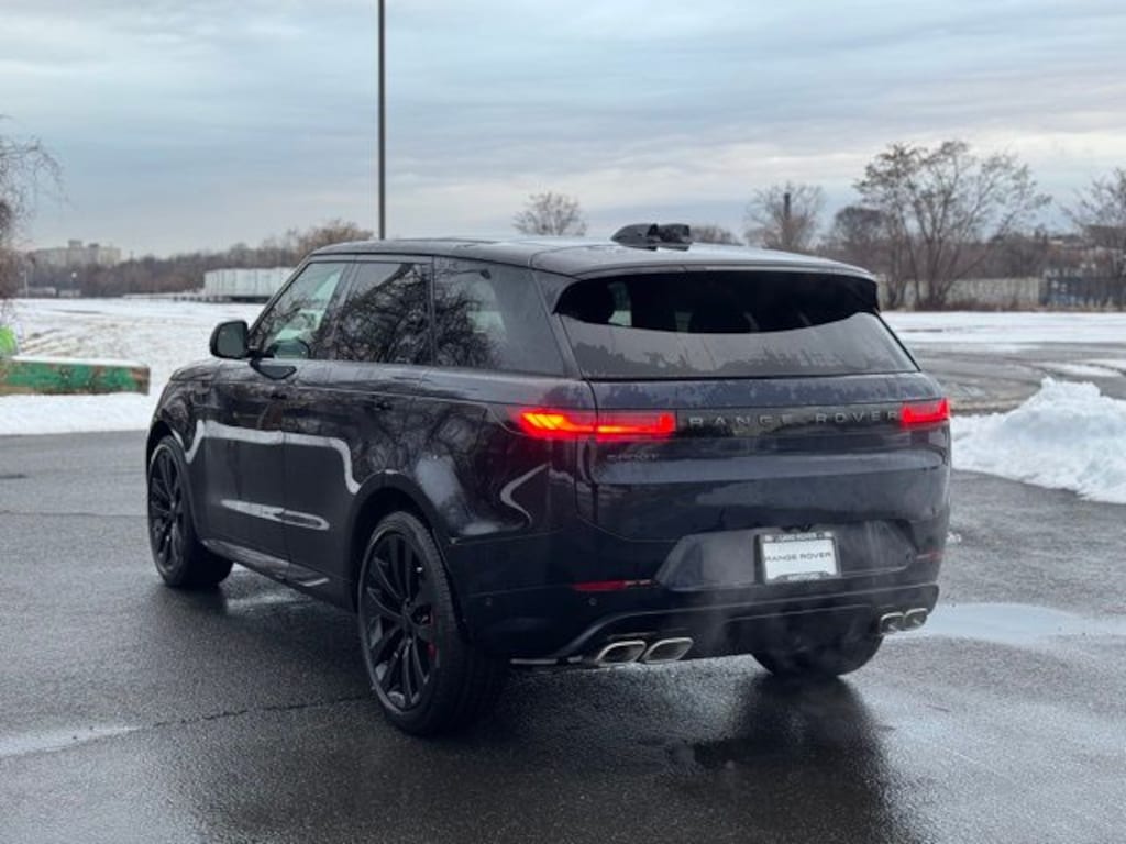 New 2026 Land Rover Range Rover Sport P530 Dynamic SE SUV
