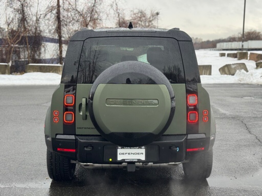 New 2026 Land Rover Defender 110 X-Dynamic SE SUV