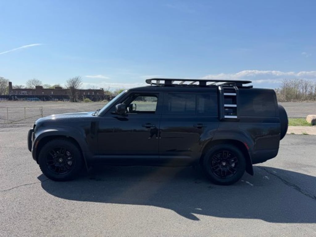 New 2023 Land Rover Defender 130 SE SUV