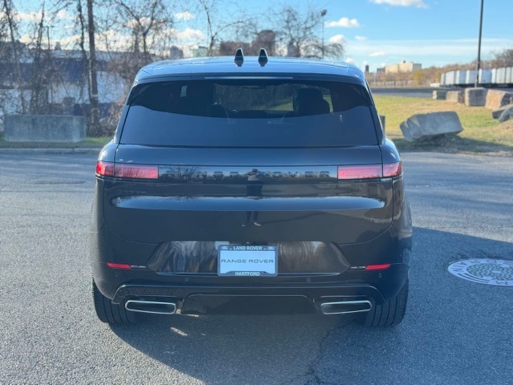 Certified 2025 Land Rover Range Rover Sport Dynamic SE SUV