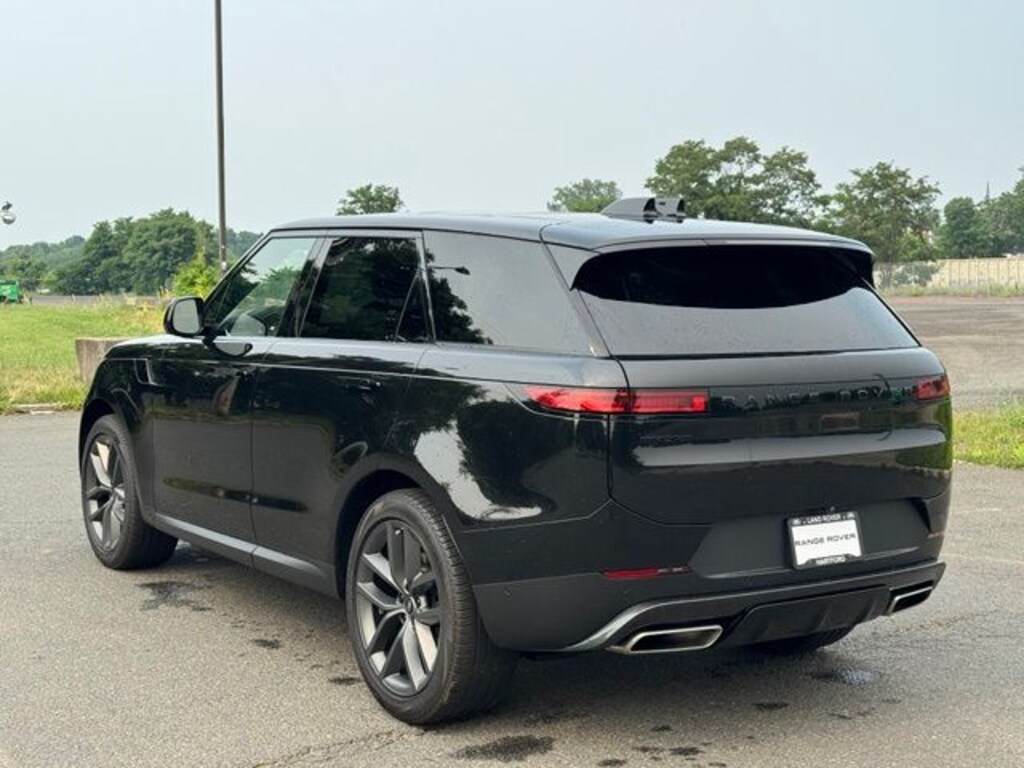 Used 2024 Land Rover Range Rover Sport SE SUV