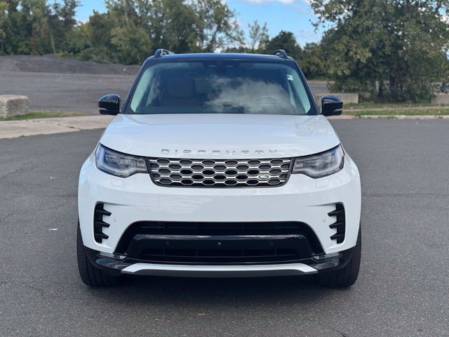 2025 Land Rover Discovery Metropolitan Edition - Photo 8