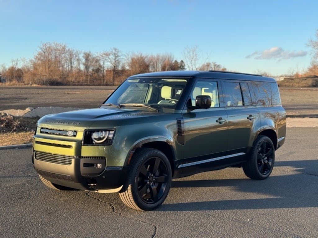 New 2026 Land Rover Defender 130 X-Dynamic SE SUV