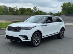 2026 Land Rover Range Rover Velar P250 Dynamic SE SUV