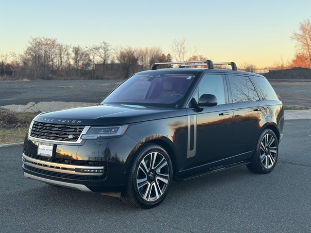 Used 2023 Land Rover Range Rover SE SUV
