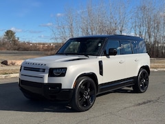 2026 Land Rover Defender 110 X-Dynamic SE SUV