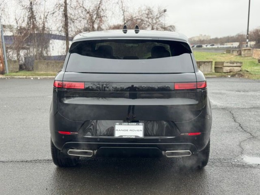 New 2026 Land Rover Range Rover Sport P400 Dynamic SE SUV