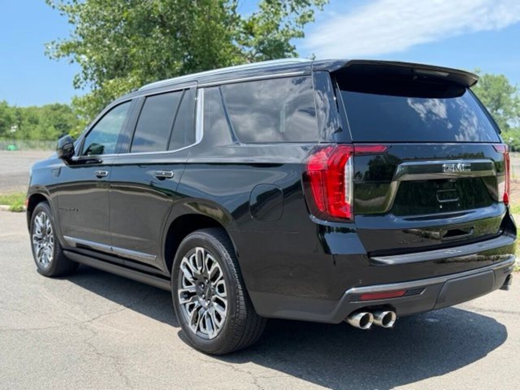 Used 2023 GMC Yukon Denali Ultimate SUV