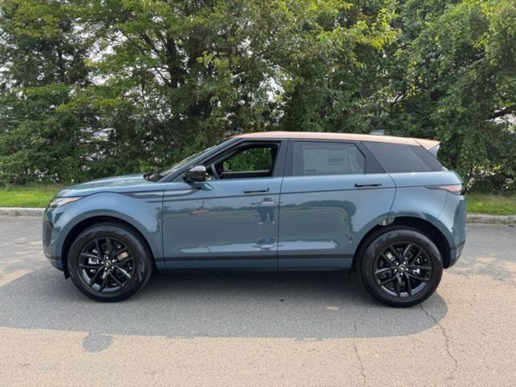 New 2026 Land Rover Range Rover Evoque Core S SUV