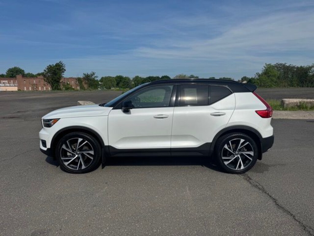 Used 2019 Volvo XC40 R-Design SUV
