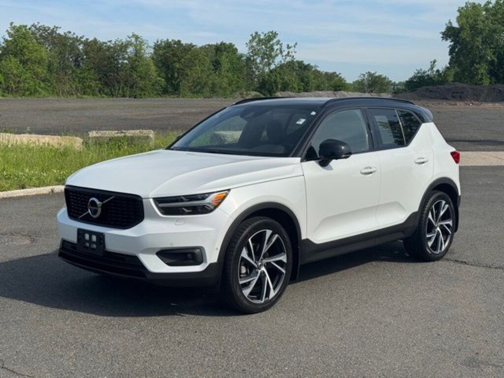 Used 2019 Volvo XC40 R-Design SUV