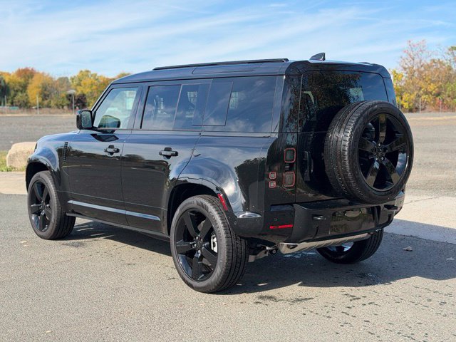 Certified 2026 Land Rover Defender 110 X-Dynamic SE SUV