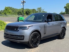 2026 Land Rover Range Rover P400 SE SUV