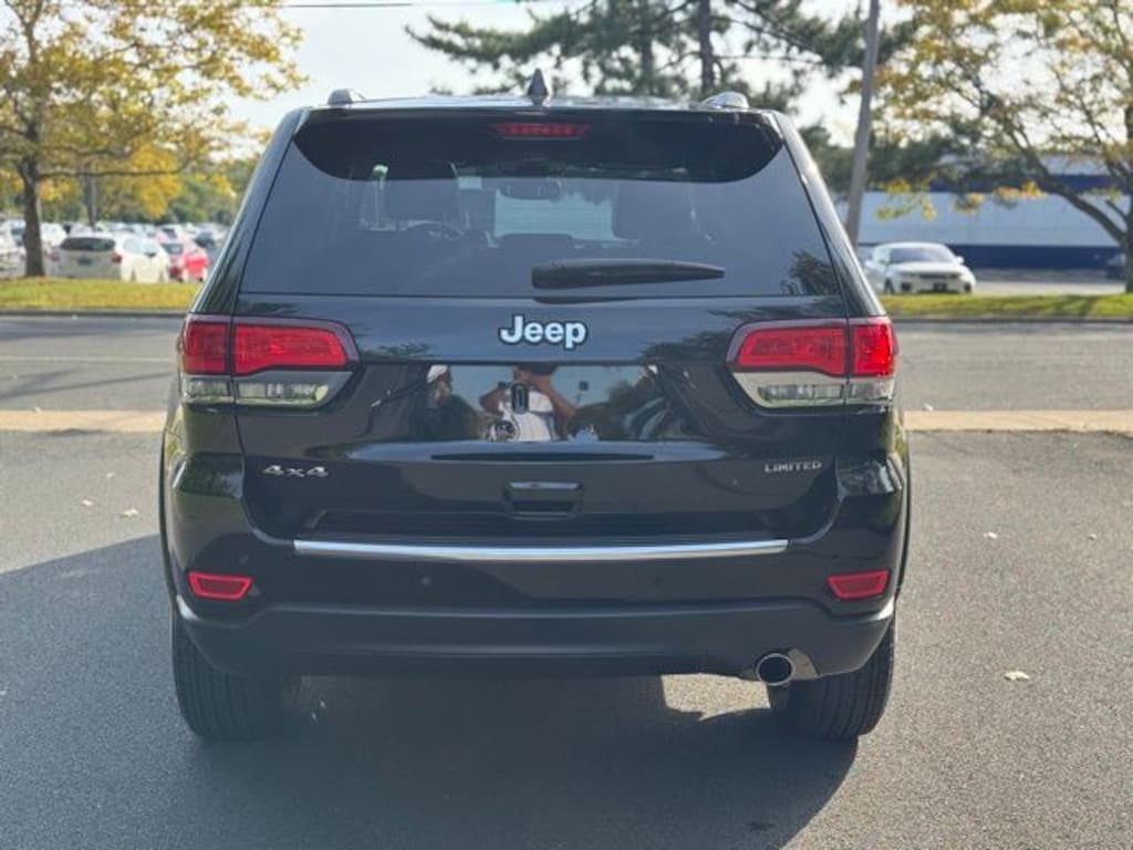 Used 2021 Jeep Grand Cherokee Limited SUV