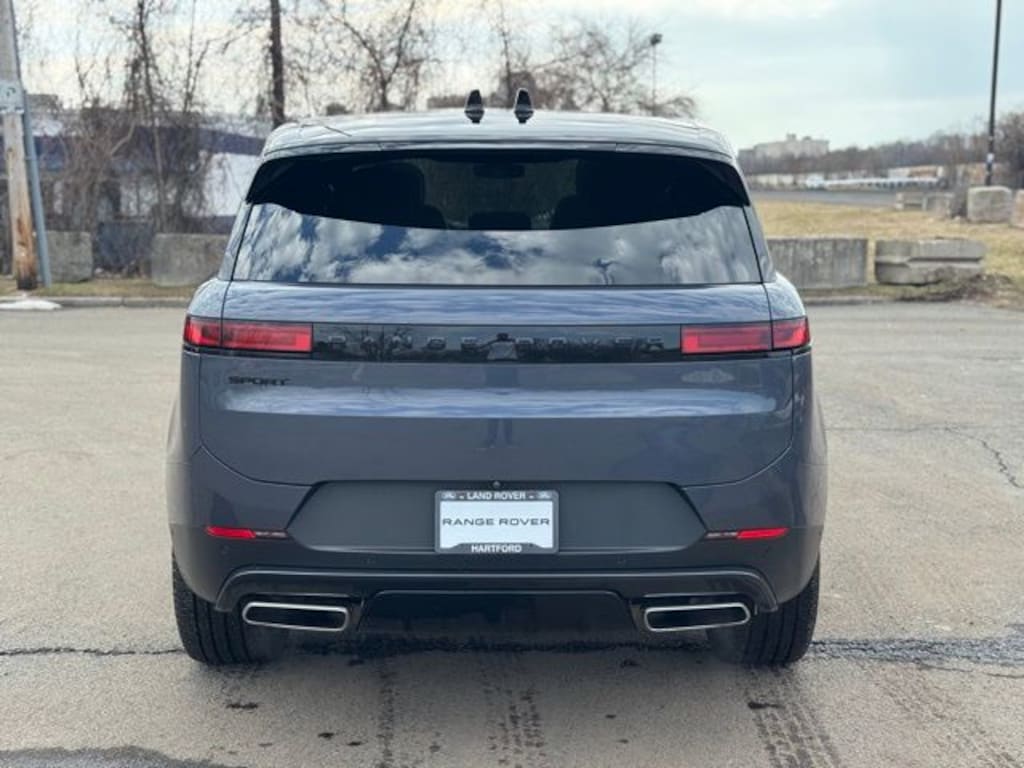 Used 2024 Land Rover Range Rover Sport SE SUV