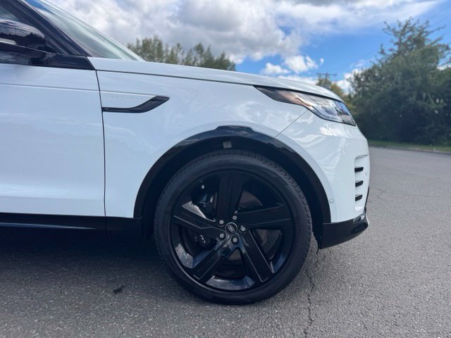 2025 Land Rover Discovery Metropolitan Edition - Photo 9