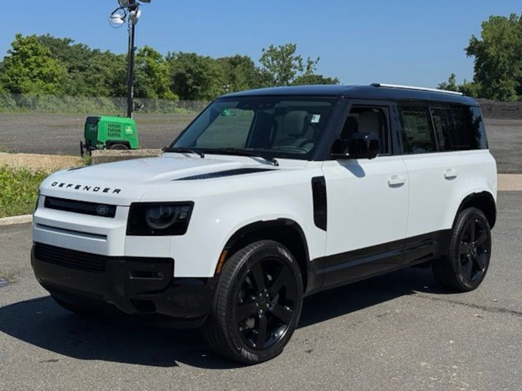 New 2026 Land Rover Defender 110 X-Dynamic SE SUV