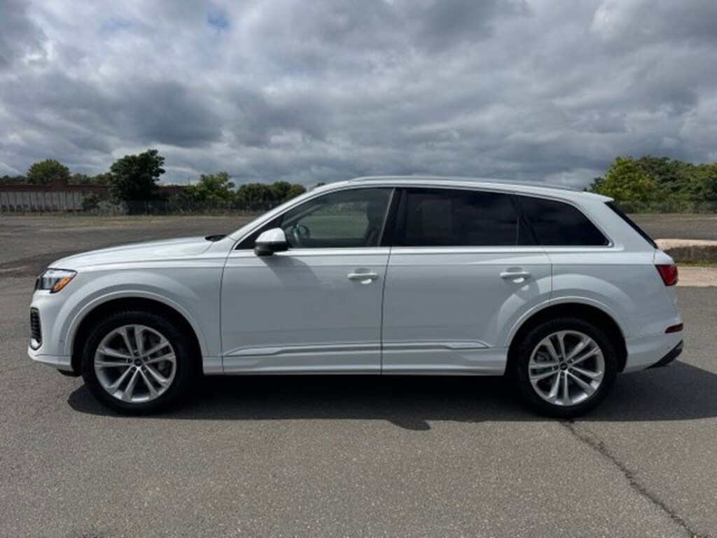Used 2025 Audi Q7 55 Premium Plus Quattro SUV
