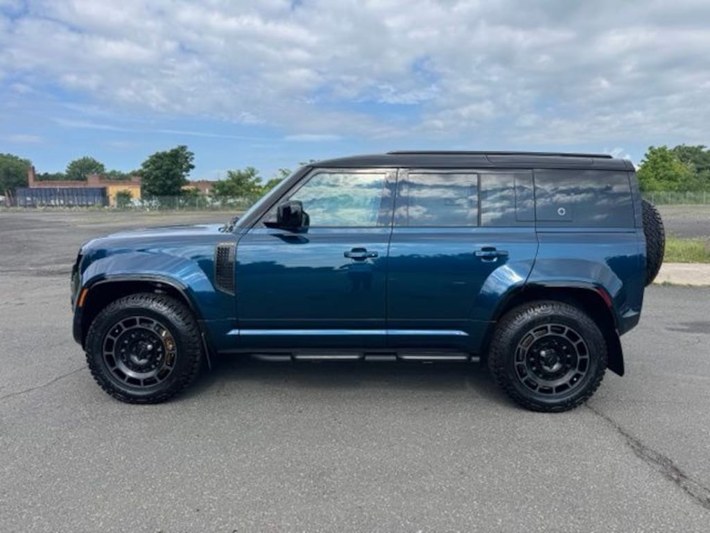 New 2026 Land Rover Defender 110 OCTA SUV