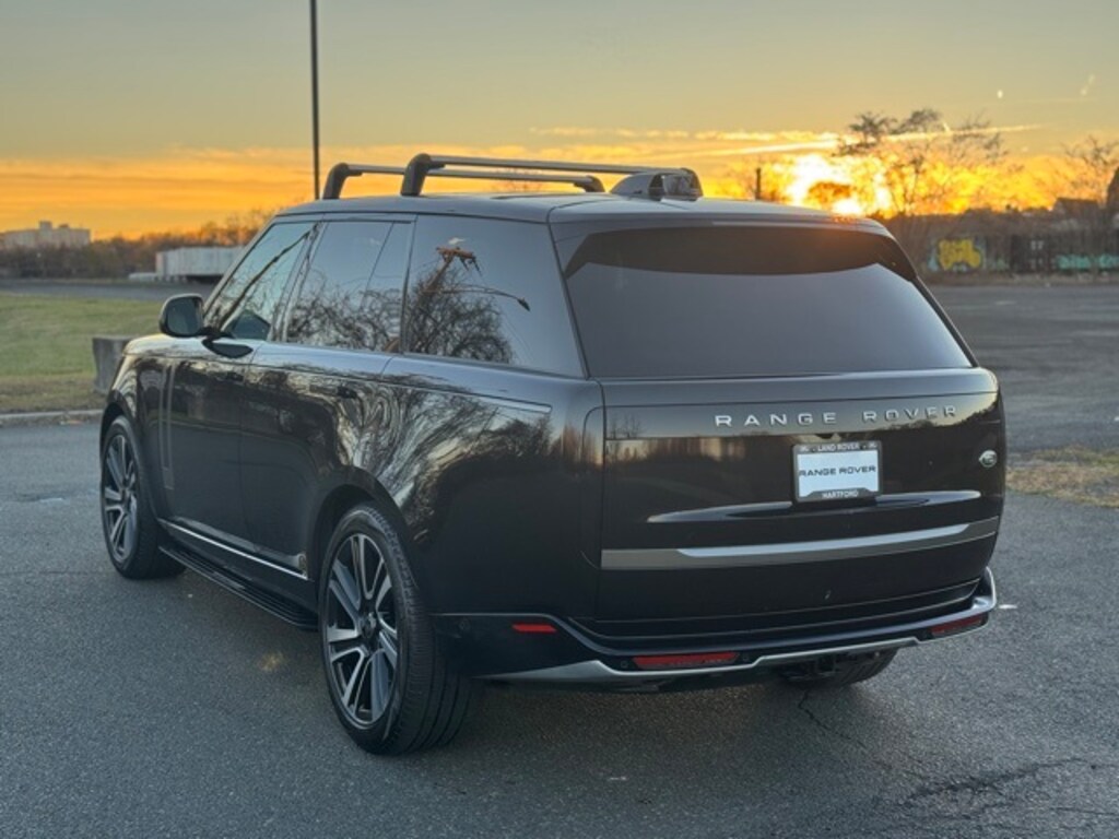 Used 2023 Land Rover Range Rover SE SUV