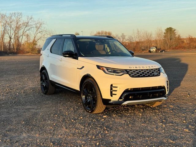 2025 Land Rover Discovery Metropolitan Edition - Photo 7