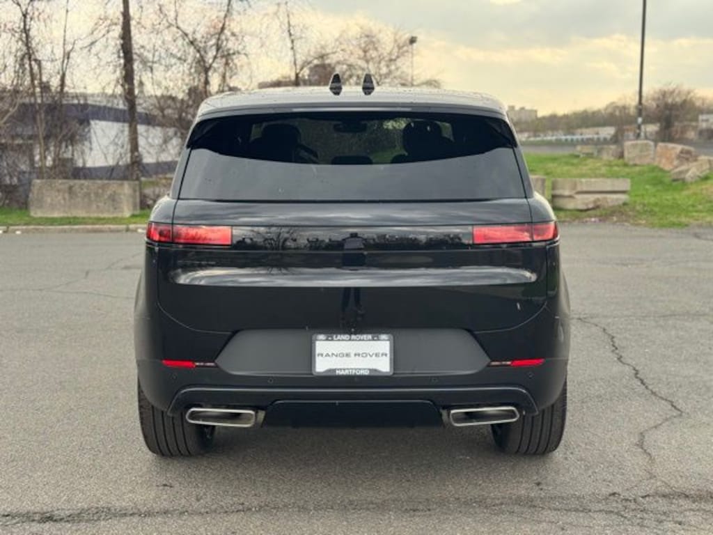 New 2026 Land Rover Range Rover Sport P360 SE SUV