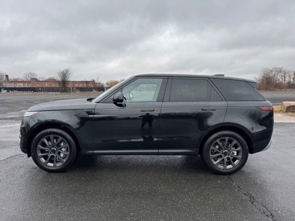 New 2026 Land Rover Range Rover Sport P360 SE SUV