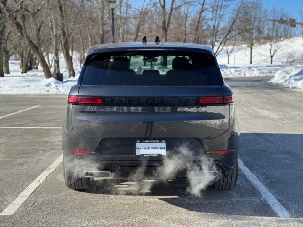 New 2026 Land Rover Range Rover Sport P400 Dynamic SE SUV