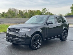 2026 Land Rover Range Rover P530 SE SUV