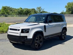 New 2026 Land Rover Defender 110 X-Dynamic SE SUV for Sale in Simsbury, CT