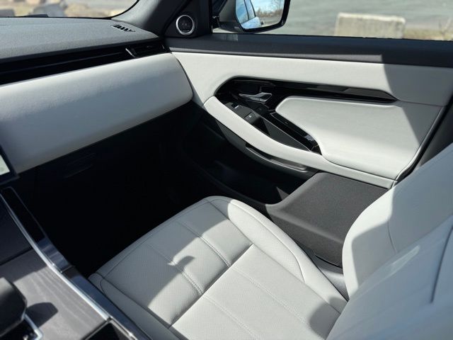 2026 Land Rover Range Rover Evoque S - Photo 12