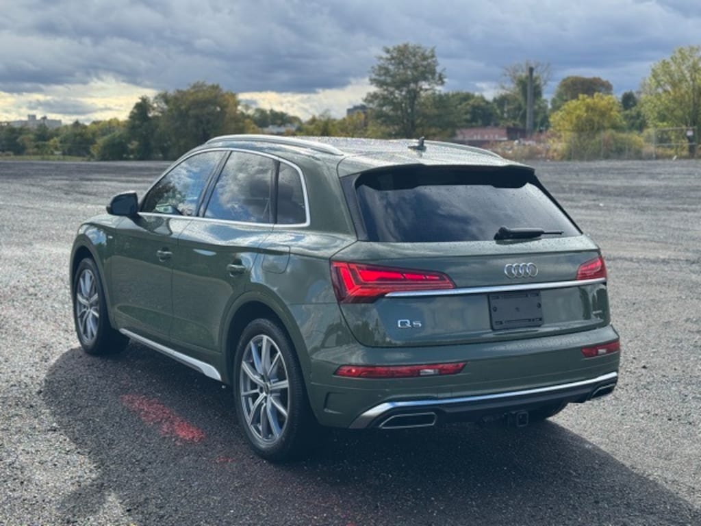 Used 2021 Audi Q5 e 55 Prestige Quattro SUV